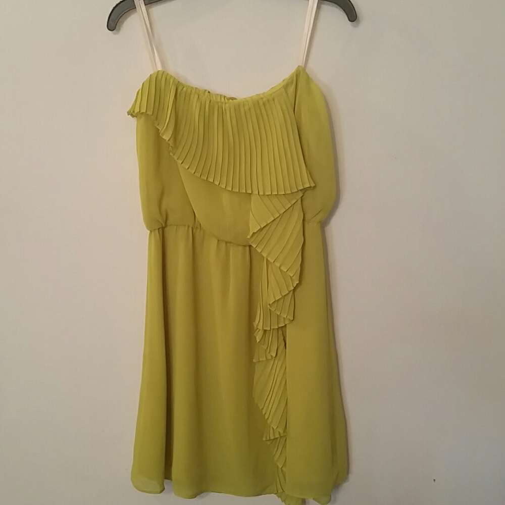 BCBGENERATION XS STRAPLESS  DRESS